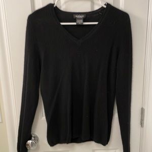 lord and taylor cashmere sweater / never worn